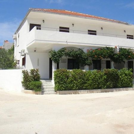 Apartments Ivan Orlic Vinišće Dış mekan fotoğraf