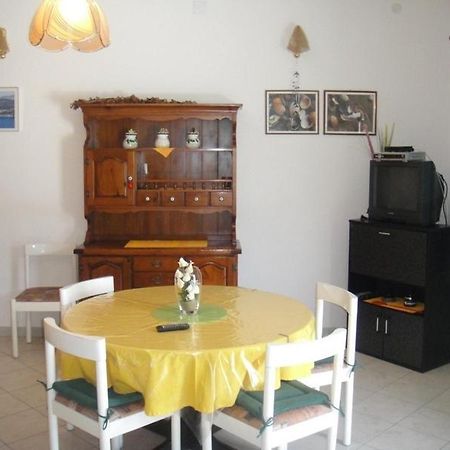 Apartments Ivan Orlic Vinišće Dış mekan fotoğraf