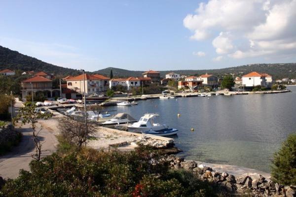 Apartments Ivan Orlic Vinišće Dış mekan fotoğraf