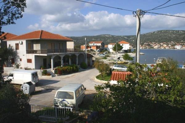 Apartments Ivan Orlic Vinišće Dış mekan fotoğraf